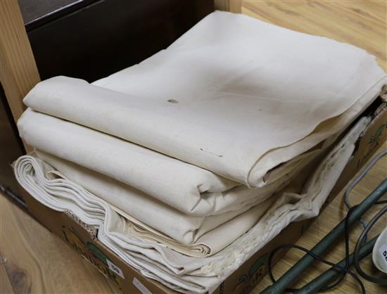 Five lengths of French Provincial unmade linen